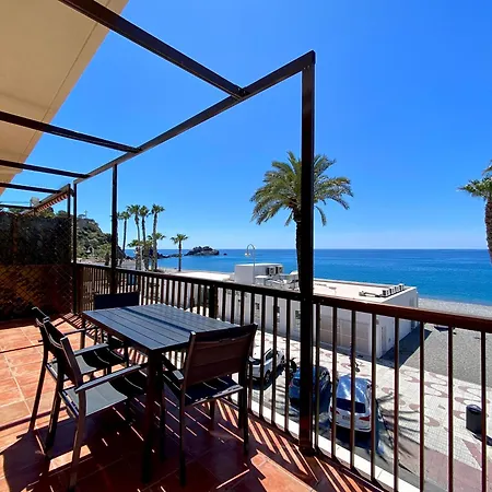 Vistas Privilegiadas Al Mar Lejlighed
